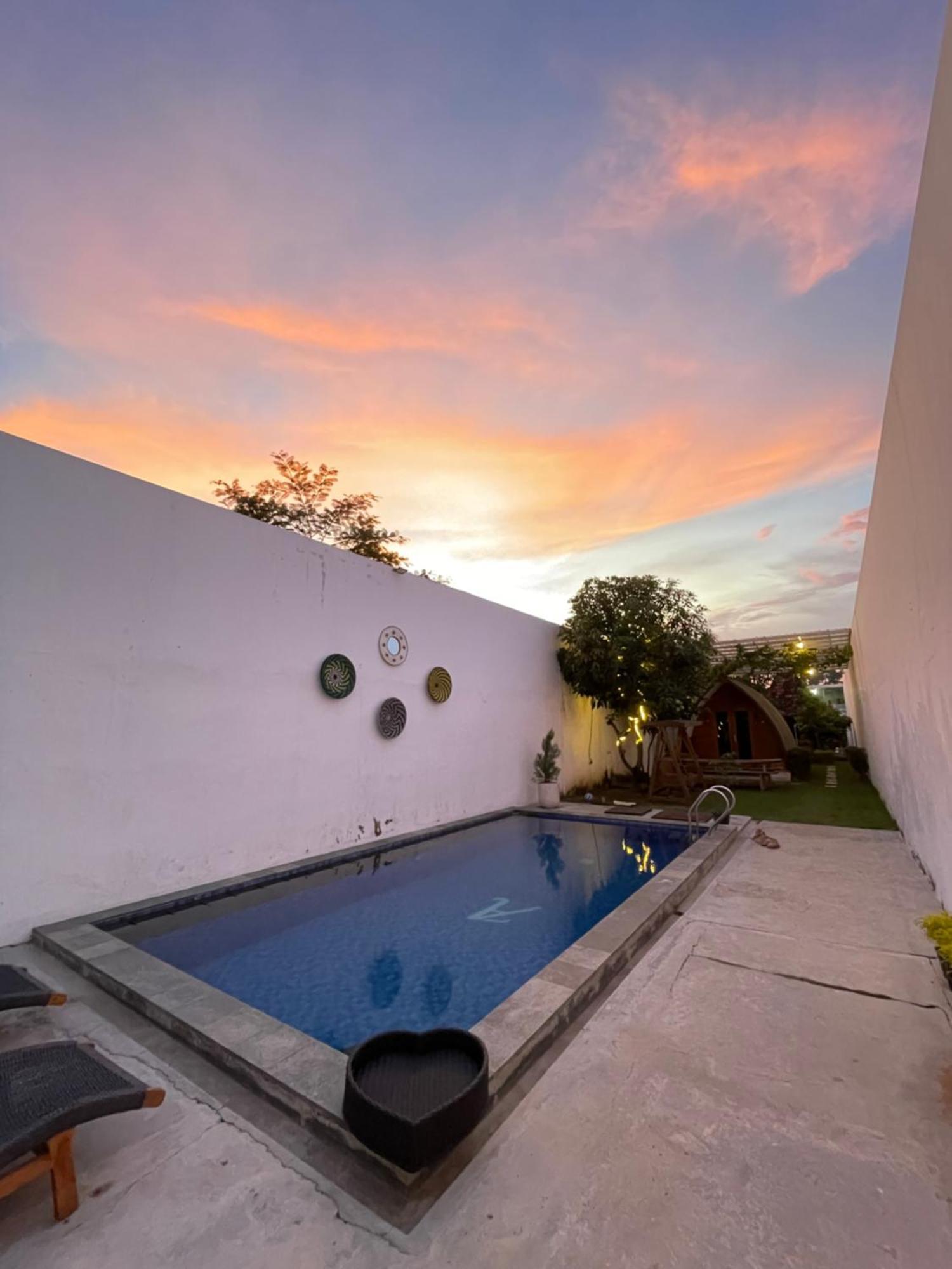 Villa Rumah Putih Jogja Yogyakarta Exteriér fotografie